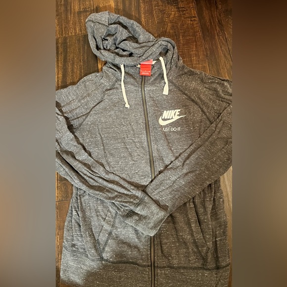 Grey Nike Hoodie Size Small - Picture 1 of 2